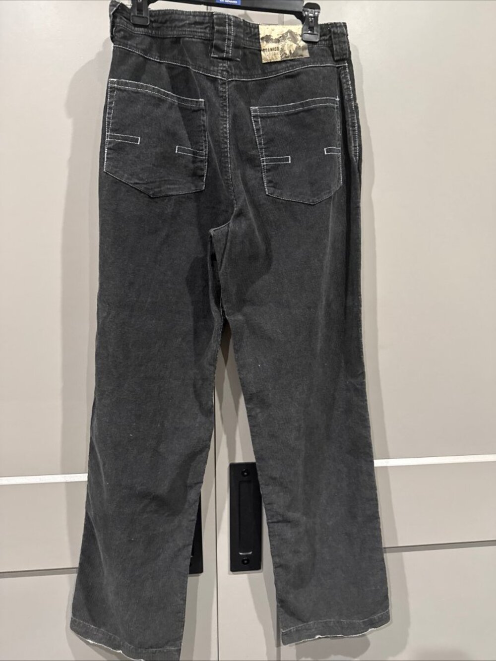Men's Gramicci Corduroy Pants 32 X 32  D5038